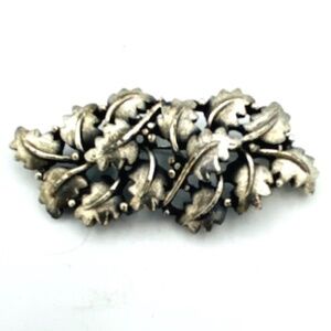Vintage Silver Tone Oak Leaves Brooch Pin